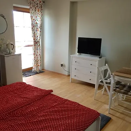 Evicka Guest house 3*