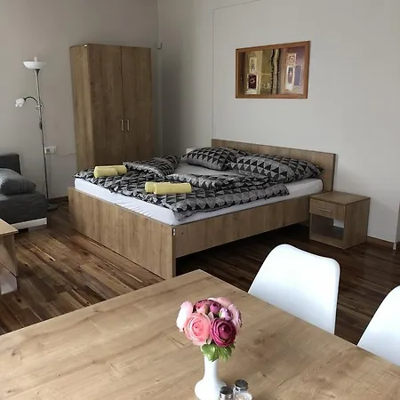 Evicka 招待所 Veľký Meder